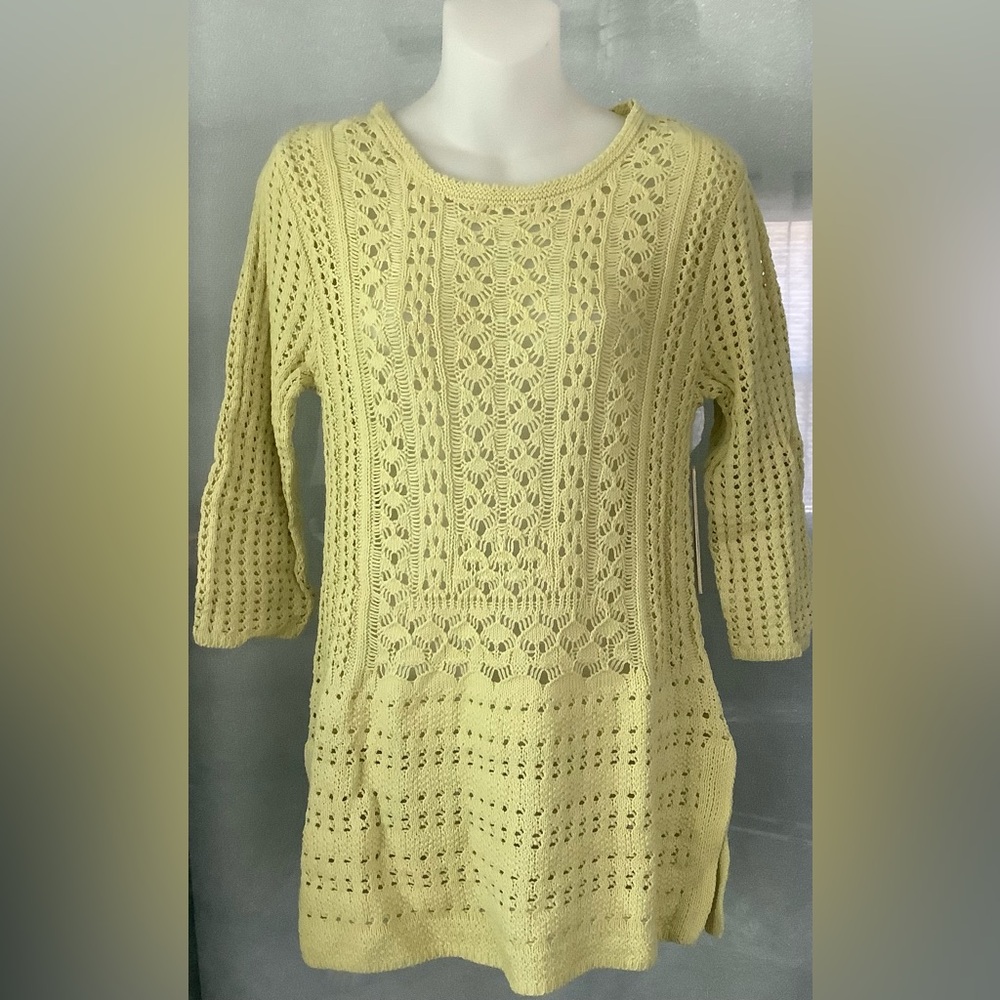 Andrea Jovine Open Knit Crochet Top